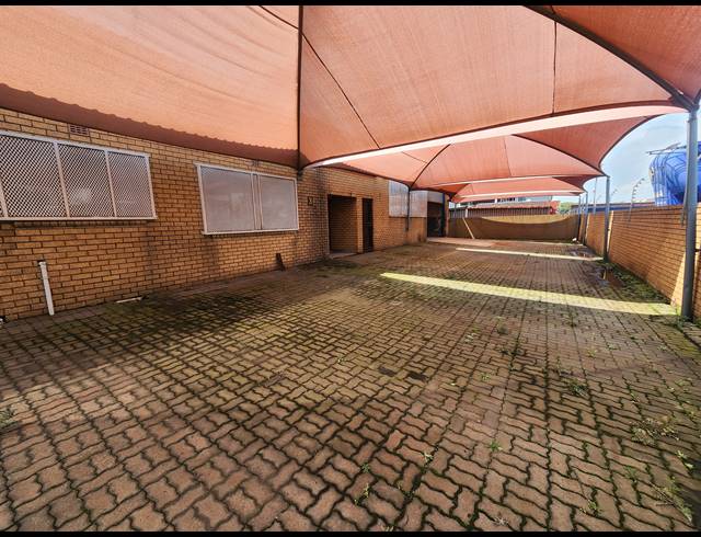 441M² WAREHOUSE TO LET IN WADEVILLE